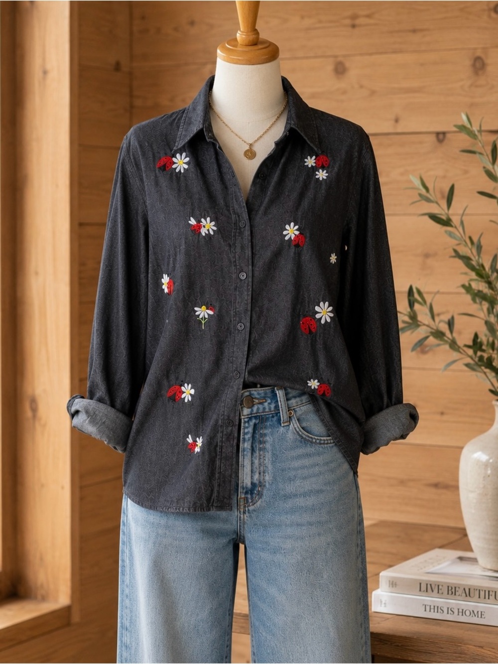 Vintage Quacker Factory Embroidered Lady Bug Floral Shirt